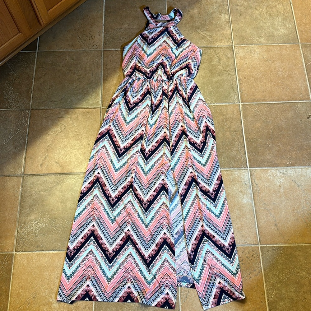 Chevron print halter floor length dress with slit